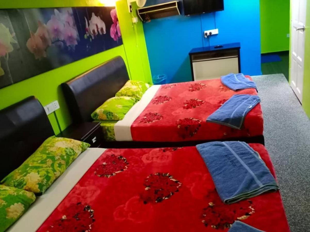 Oyo 90760 Lily Haven Hotel Tanah Rata Extérieur photo